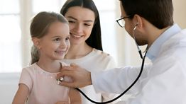 IDAI: Lengkapi Vaksinasi untuk Kurangi Risiko Pneumonia pada Anak