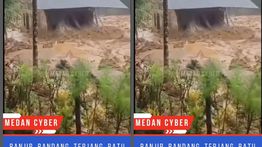 VIDEO: Detik-detik Banjir dan Longsor Hantam Rumah di Padang