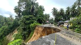 Longsor Putus Jalur Padang Pariaman–Agam, Polisi Alihkan Arus Lalu Lintas