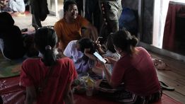 Jaringan Komunikasi Pulih, Warga Terdampak Bencana di Tapanuli Tengah Lancar Bertukar Kabar