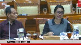 Istri Eks Bupati Tanimbar Bongkar Video Pertemuan Suaminya-Mantan Kajari di Hotel