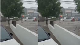 Malang Dihantam Banjir Sore Ini