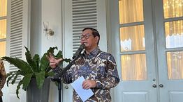 Respons Pramono Anung Soal Tanggul Muara Baru Bocor