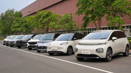 Wuling Raih Penghargaan Product Strategy & Local Growth di Anugerah Pikiran Rakyat Media Network 2025