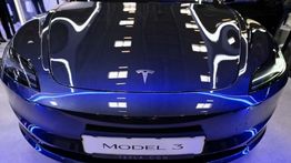 Tesla Luncurkan Model 3 Terjangkau di Eropa