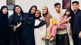 Momen Azizah Salsha dan Pratama Arhan Kembali Foto Bareng Usai Cerai