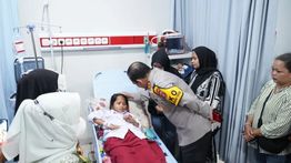 Kapolda Besuk Siswa Korban Tertabrak Mobil SPPG 