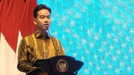 Besuk Korban Mobil SPPG, Gibran: Atas Nama Pemerintah, Saya Mohon Maaf 