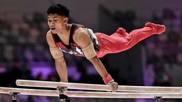 Abiyu Rafi Persembahkan Emas untuk Indonesia di Nomor Palang Sejajar