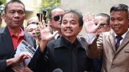 Cek Fakta: Roy Suryo Jadi Tersangka Baru Kasus Korupsi Hambalang