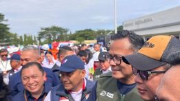 Danantara Kirim Ratusan Truk dan Ribuan Relawan untuk Penanganan Bencana Aceh