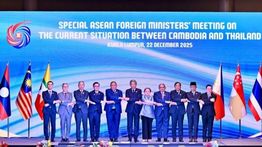 Menlu RI Minta Kamboja-Thailand Hentikan Aksi Militer dan Berdialog