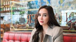 Jejak Interaksi Ridwan Kamil dan Aura Kasih, Sempat Kasih Kado hingga Selfie Bareng