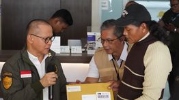 Menteri P2MI Sambut Kedatangan Jenazah PMI Korban Kebakaran di Hong Kong