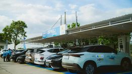 China Terapkan Standar Konsumsi Energi Kendaraan Listrik Pertama di Dunia