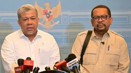 Terima Kepala KSP dan Wamen PKP, Prabowo Apresiasi Perkembangan Capaian Program Prioritas Pemerintah