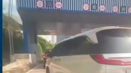 Polisi Dalami Video Mobil Pelat RI 25 Diduga Menyerobot Antrean di Tol Cilandak