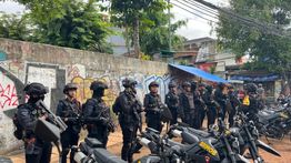 Cegah Tawuran, Brimob Jaga-Patroli Kawasan Bassura