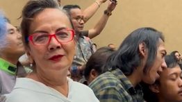 Christine Hakim hingga DJ Donny Hadir di Sidang Perdana Nadiem Makarim