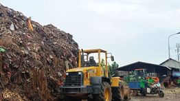 Penumpukan Sampah di Pasar Induk Kramat Jati Ditarget Bersih dalam Sepekan