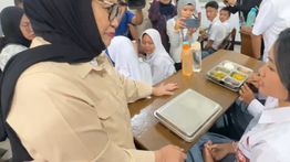 Satu Tahun MBG, Siswa SMKN 1 Jakarta Akui Bisa Menabung dari Uang Jajan