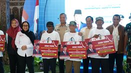 Bahagianya Kakek 80 Tahun Dapat Becak Listrik dari Prabowo: Sehat Terus Pak Presiden