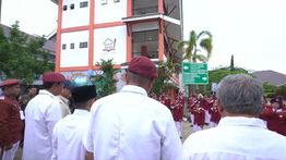 Karena Cinta Bapak, Sekolah Rakyat Ada: Sambutan Pelajar untuk Prabowo di Banjarbaru