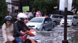 Ini Titik Banjir Jakarta yang Terus Meluas, Jaksel hingga Jakut Tergenang