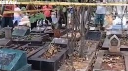 Pria Ditemukan Tewas Mengenaskan di TPU Jakasampurna