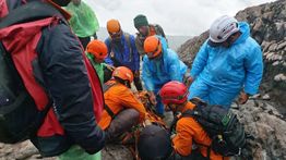 Tim SAR Berhasil Evakuasi Jenazah Syafiq Ali di Gunung Slamet Setelah 16 Hari Pencarian