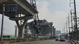 2 Hari Berturut-turut, Crane Proyek Jalan Tol di Pinggiran Bangkok Ambruk Tewaskan 2 Orang