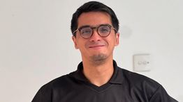 Respons Donna Harun Usai Ricky Harun Dituding Sering Karaoke Bareng LC