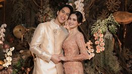 7 Potret Gemas Momen Lamaran Syifa Hadju dan El Rumi