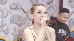 Shinta Arsinta Kembali Hangatkan Program Musik Soundcore Lewat Single Stecu Stecu