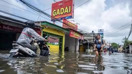 BPBD Ingatkan Warga Pesisir Jakarta Waspada Banjir Rob Hingga Awal Februari 2026