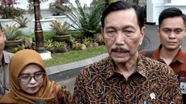 Luhut Sambangi Kantor Airlangga, Bahas Kelanjutan Pengembangan GovTech