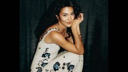 Olivia Dean Raih Grammy 2026 Sebagai Artis Pendatang Terbaik