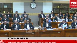 DPR Tanya ke BNN: Whip Pink Narkotika atau Seperti Aibon?