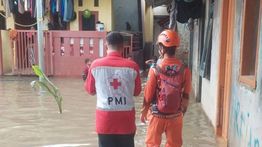 39 RT di Jaksel Terendam Banjir Akibat Hujan Deras dan Luapan Kali Krukut