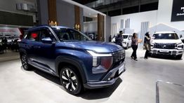 Strategi Jitu Mitsubishi Gaet Pengunjung "Cuma Lihat-lihat" di IIMS 2026, Targetkan 3.000 SPK