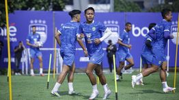 Bojan Hodak Ungkap Kondisi Pemain Persib Bandung Jelang Duel Lawan Ratchaburi FC