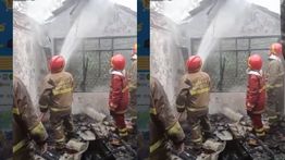 Rumah Dua Lantai di Pamulang Hangus Terbakar Pagi Ini