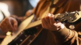 Kemenkum Ingatkan Pelaku Usaha Wajib Bayar Royalti Lagu