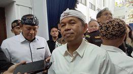 Larang Pelajar Bawa Motor, Dedi Mulyadi Lagi Kaji Angkutan Khusus Pelajar