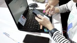 DPR Minta Digitalisasi Dipercepat, Biar Gak Lagi Minta Fotokopi e-KTP Masyarakat