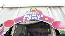 Antusiasme Pengunjung Imlek Festival 2577 Manfaatkan Layanan Cek Kesehatan Gratis