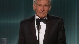 Harrison Ford Raih Penghargaan "Lifetime Achievement" Actor Awards