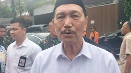 Luhut Kenang Keteladanan Try Sutrisno Saat Jabat KSAD