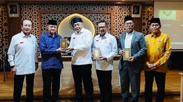 Sinar Mas Gandeng MUI Wakafkan 1.000 Mushaf Alquran