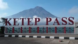 Ketep Pass di Magelang, Tempat Terbaik Menikmati Udara Sejuk dan Pemandangan Gunung